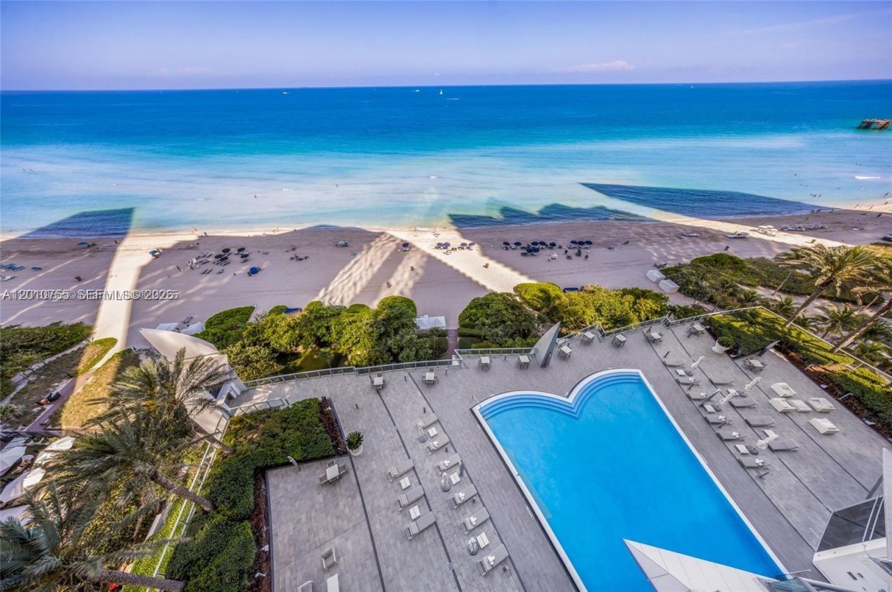 17121 Collins Ave , Unit 1606, Sunny Isles Beach, FL 33160 Photo