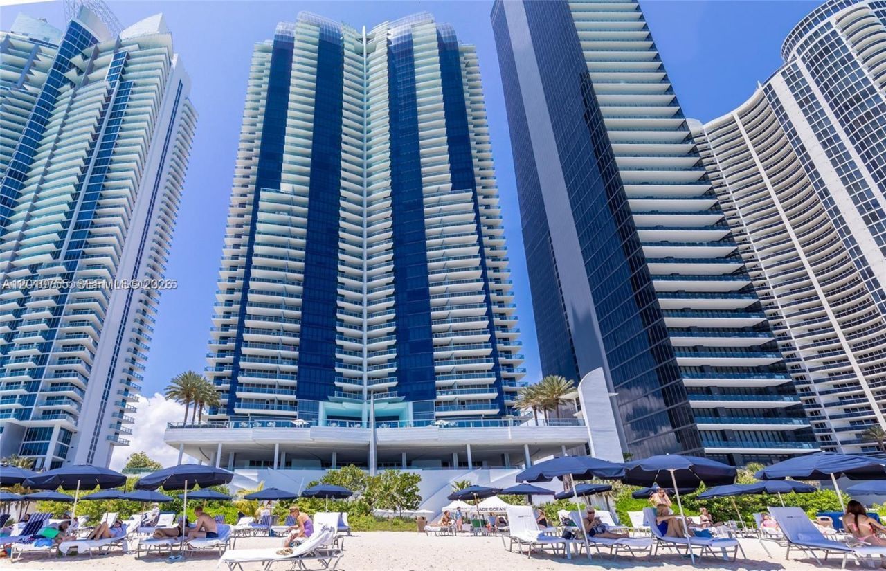17121 Collins Ave , Unit 1606, Sunny Isles Beach, FL 33160 Photo