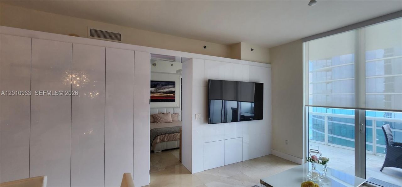 15811 Collins Ave , Unit 2802, Sunny Isles Beach, FL 33160 Photo