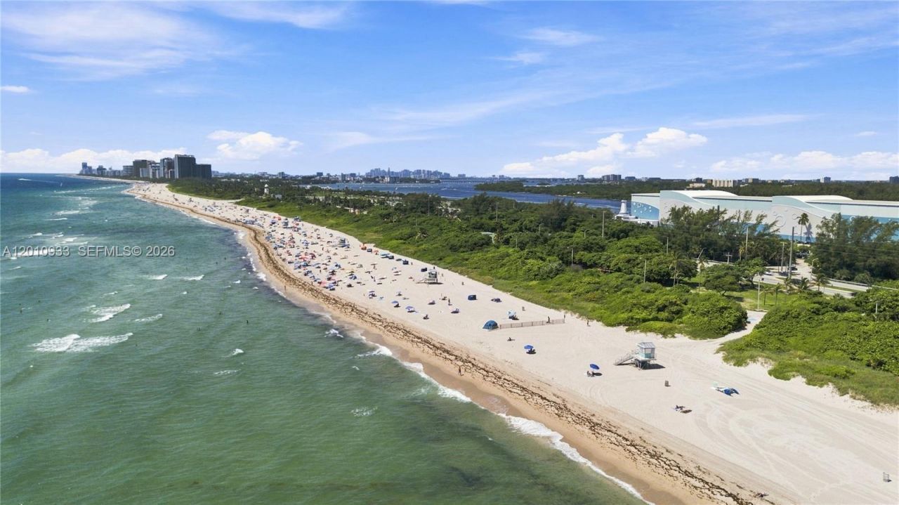 15811 Collins Ave, Unit 2802, Sunny Isles Beach, FL 33160 Photo