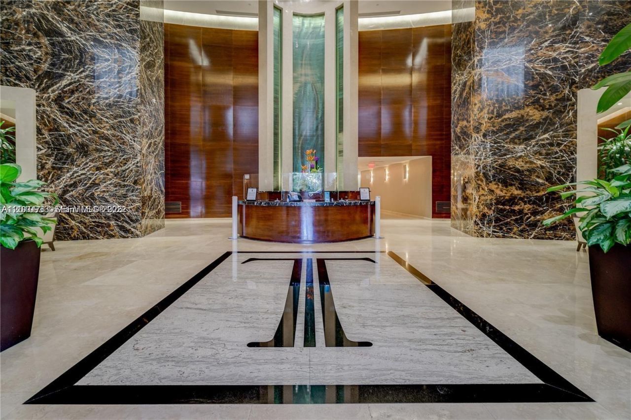 15811 Collins Ave , Unit 2802, Sunny Isles Beach, FL 33160 Photo