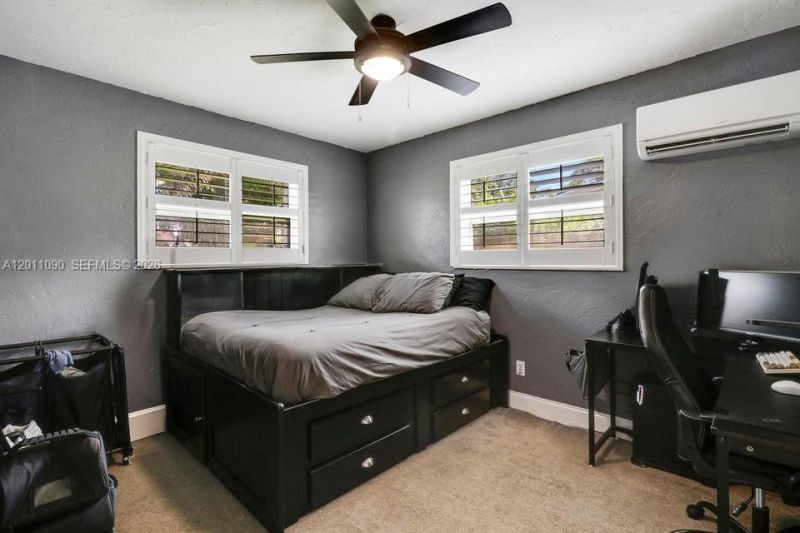 19049 SE Robert Drive, Jupiter, FL 33469 Photo