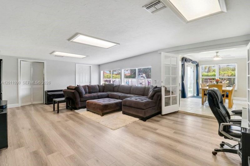 19049 SE Robert Drive, Jupiter, FL 33469 Photo