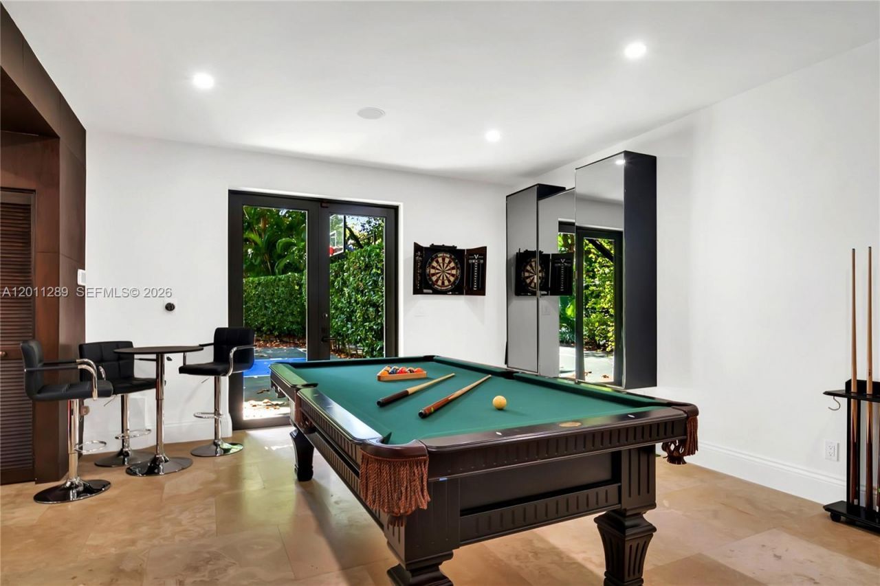 8301 SW 53rd Ave , Miami, FL 33143 Photo