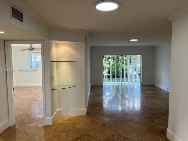 7300 SW 82nd St, Unit A101, Miami, FL 33143