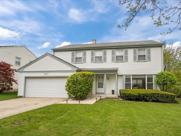701 Thompson Boulevard , Buffalo Grove, IL 60089