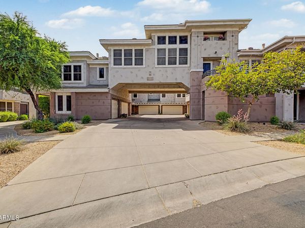 15221 N CLUBGATE Drive, Unit 2013, Scottsdale, AZ 85254