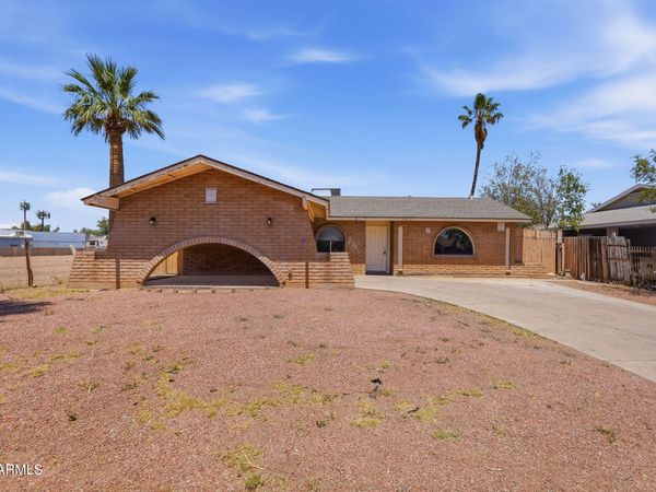 6452 W THOMAS Road, Phoenix, AZ 85033