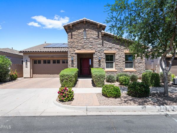 10218 E BERGERON Avenue, Mesa, AZ 85212