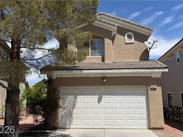 10024 Via Toro Avenue, Las Vegas, NV 89117