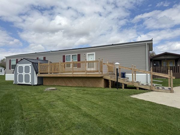 2106 1St Avenue E, Unit 30, Spencer, IA 51301