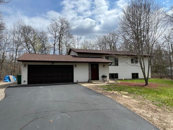 13196 Meredith Drive , Baxter, MN 56425