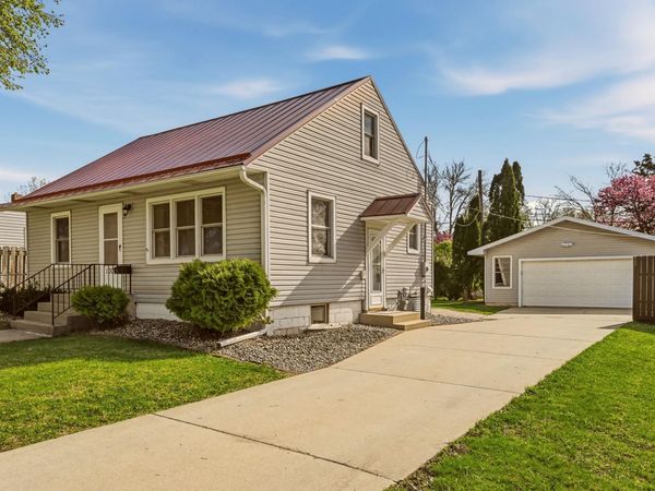1006 10th Avenue NW, Rochester, MN 55901