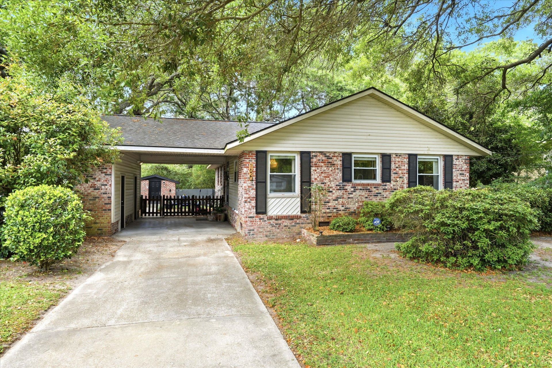 1620 Westway Drive Photo 1