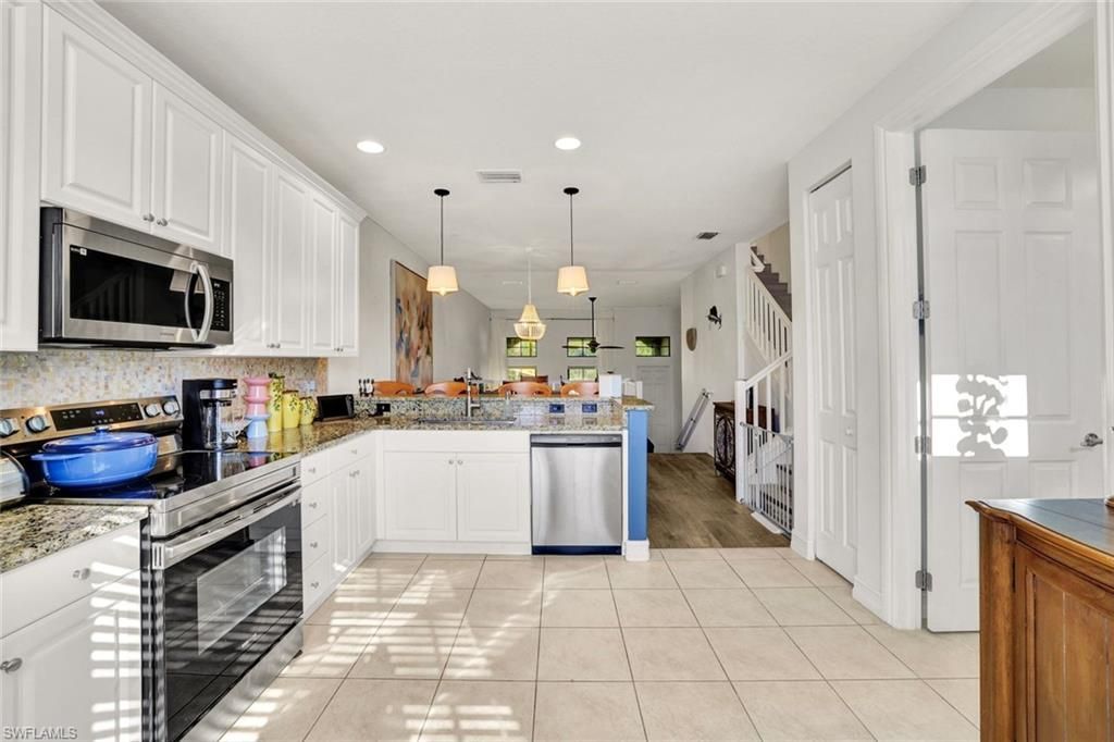 9115 Capistrano St S, Unit 8207, Naples, FL 34113 Photo