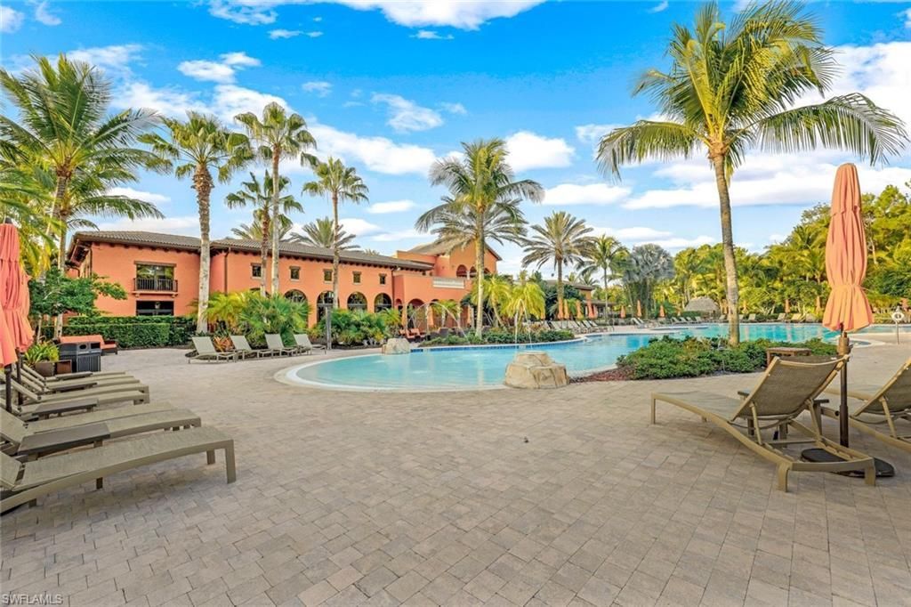 9115 Capistrano St S, Unit 8207, Naples, FL 34113 Photo