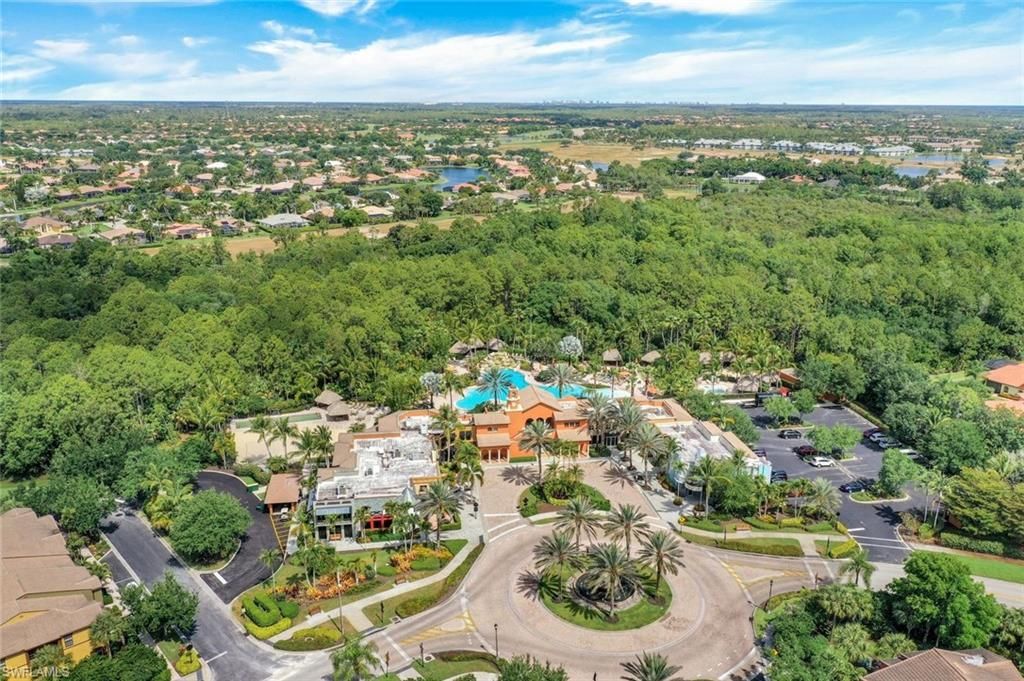 9115 Capistrano St S, Unit 8207, Naples, FL 34113 Photo
