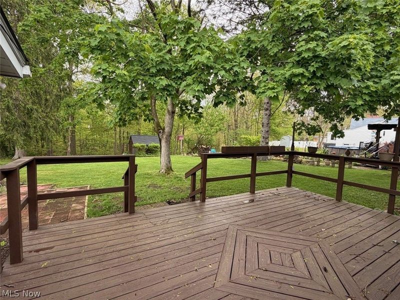 1034 N Pasadena Avenue , Elyria, OH 44035 Photo 2