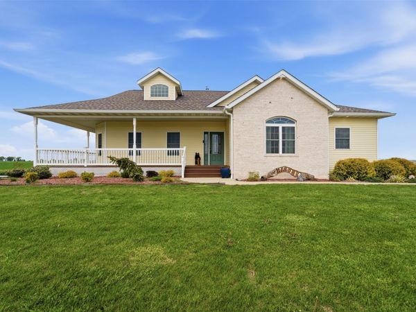 5226 N 95th Avenue W, Baxter, IA 50028
