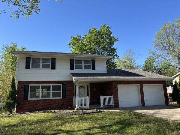 3924 Aspen Drive, West Des Moines, IA 50265