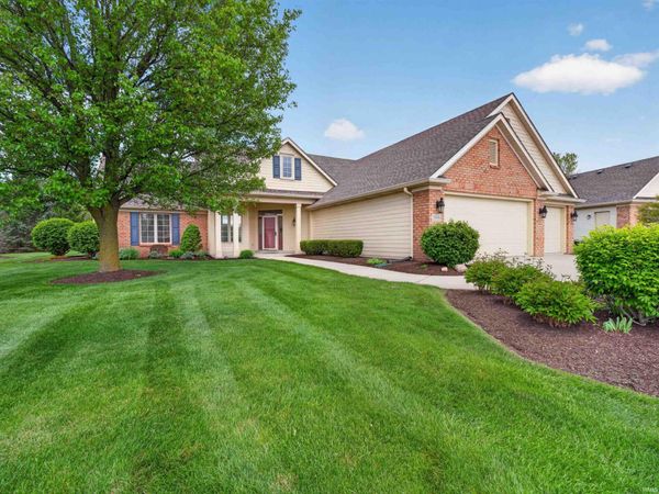 1908 Bent Tree Court, Auburn, IN 46706