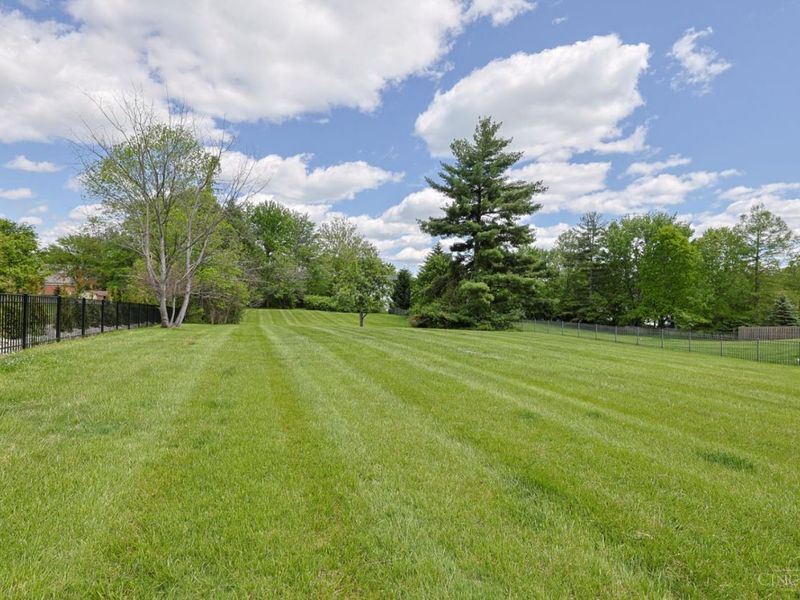 10380 Deerfield Road, Montgomery, OH 45242 Photo 3