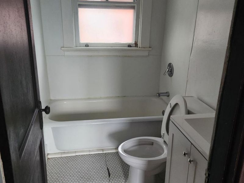 3262 Glendora Avenue, Cincinnati, OH 45220 Photo 6