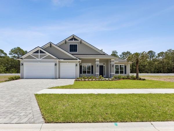 352 SANDY BLUFF Drive, Yulee, FL 32097