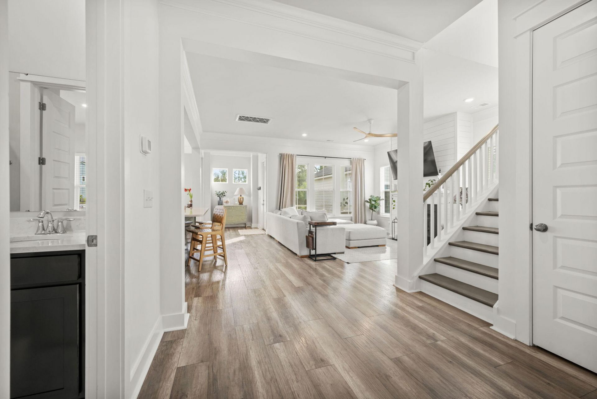 124 Medford Street Photo 11