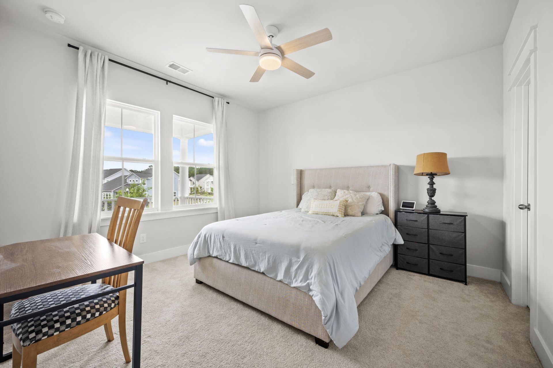 124 Medford Street Photo 37