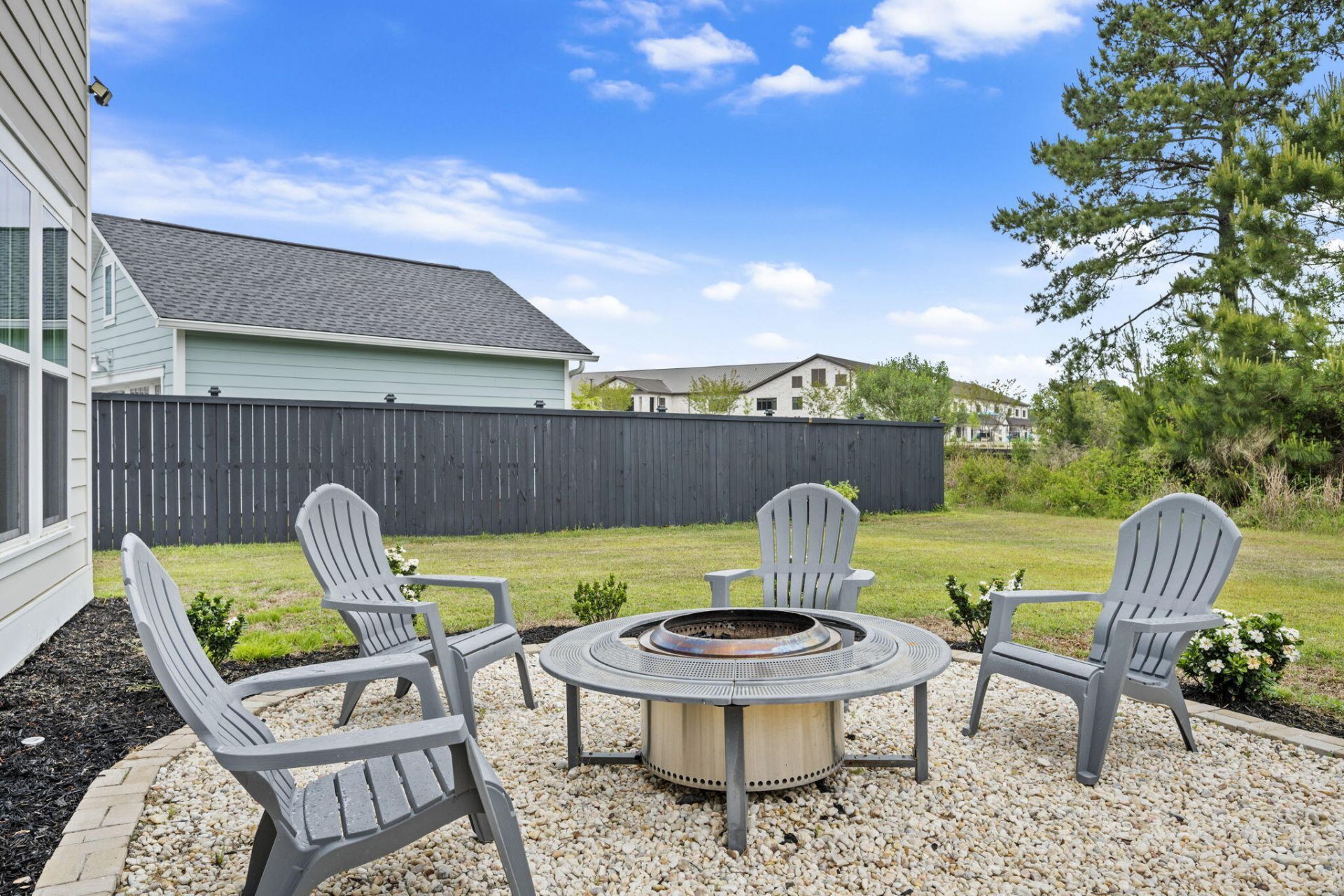 124 Medford Street Photo 50