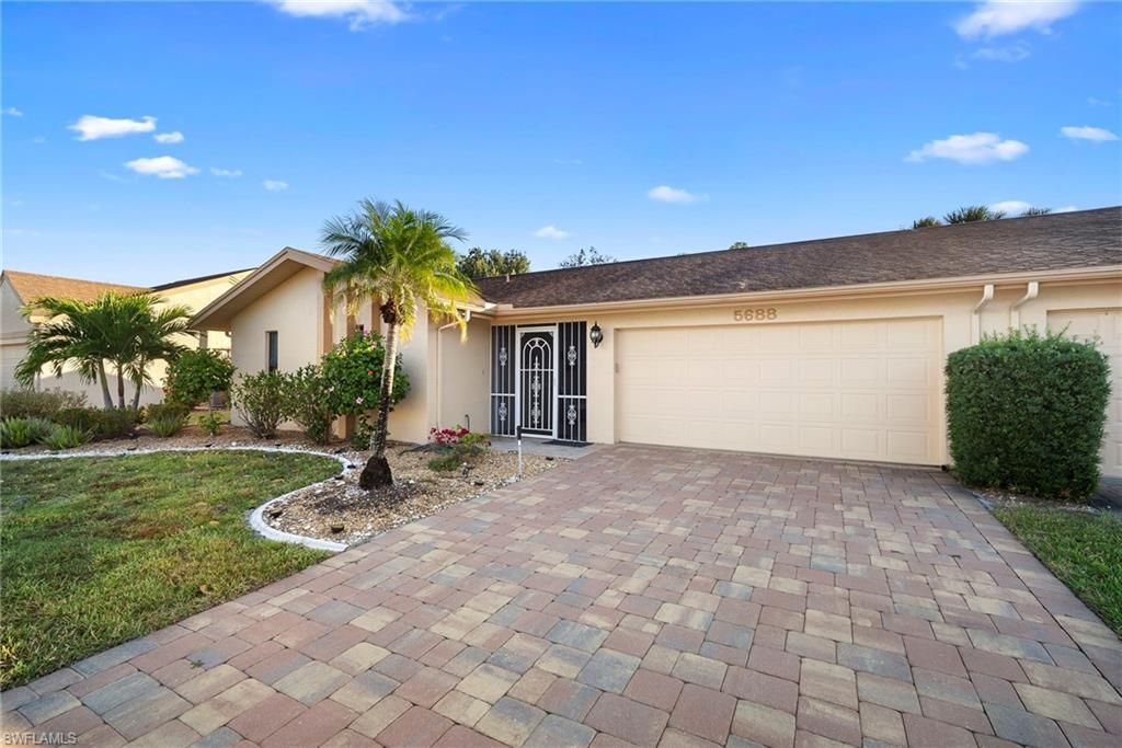 5688 Arvine Cir, Fort Myers, FL 33919 Photo