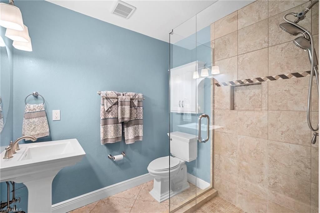 5688 Arvine Cir, Fort Myers, FL 33919 Photo