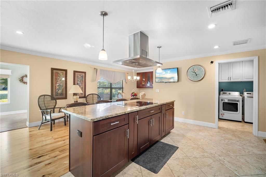 5688 Arvine Cir, Fort Myers, FL 33919 Photo