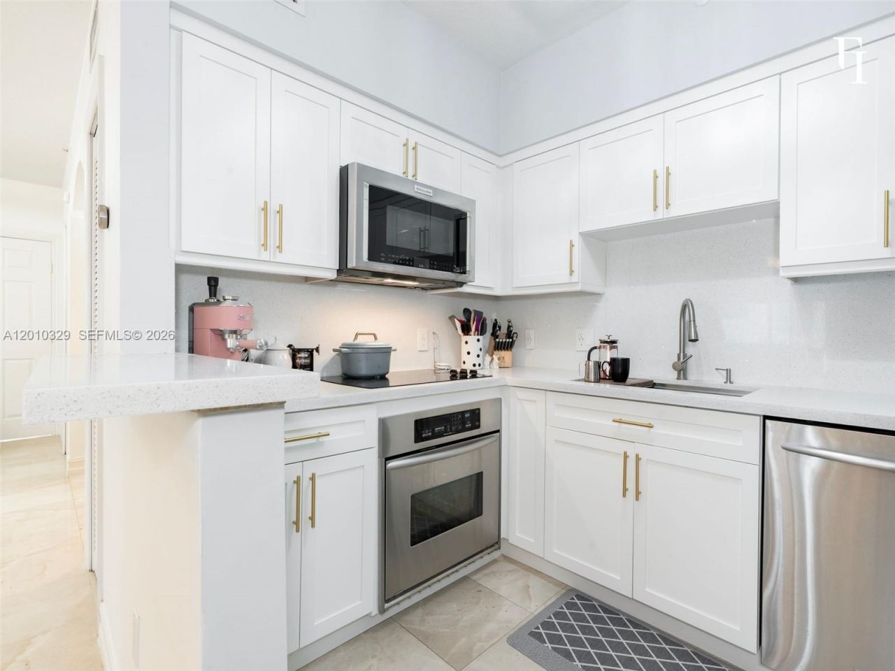 322 Madeira Ave, Unit 405, Coral Gables, FL 33134 Photo