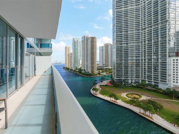 200 Biscayne Boulevard Way , Unit 1404, Miami, FL 33131