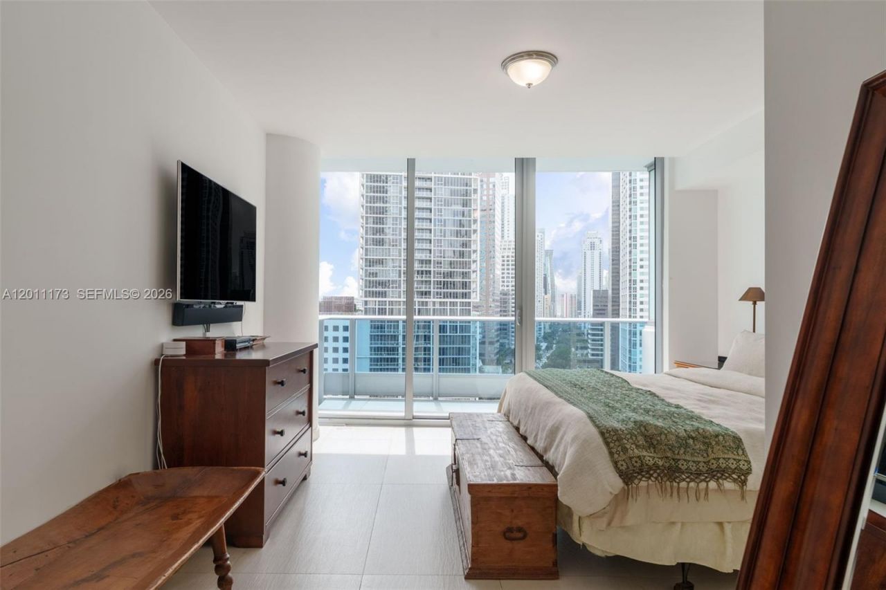 200 Biscayne Boulevard Way , Unit 1404, Miami, FL 33131 Photo