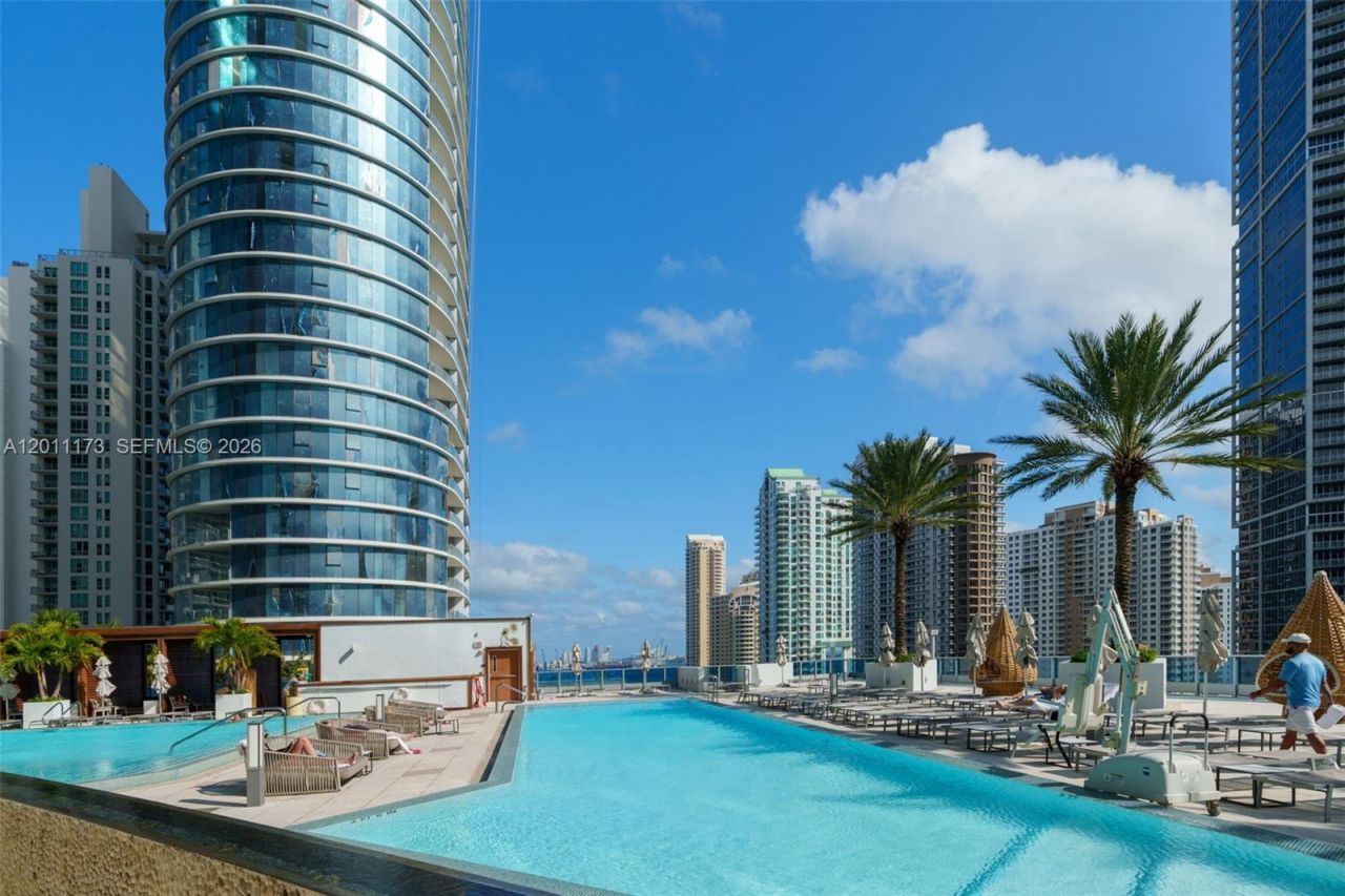 200 Biscayne Boulevard Way , Unit 1404, Miami, FL 33131 Photo