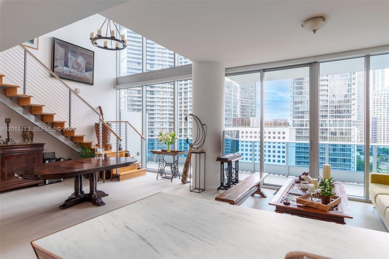 200 Biscayne Boulevard Way , Unit 1404, Miami, FL 33131 Photo