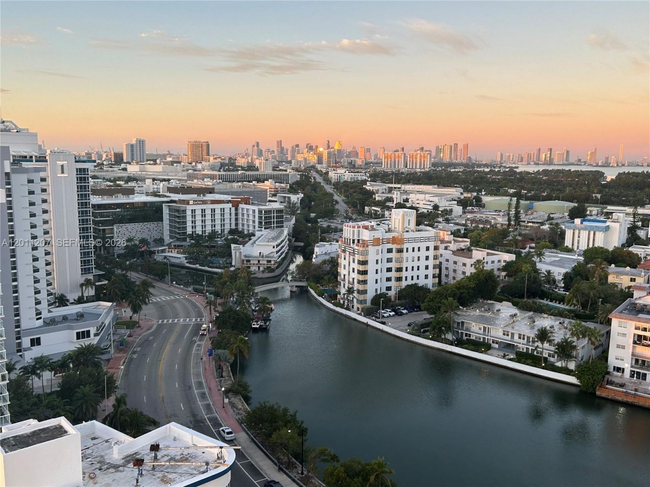 2555 Collins Ave, Unit 2014, Miami Beach, FL 33140 Photo