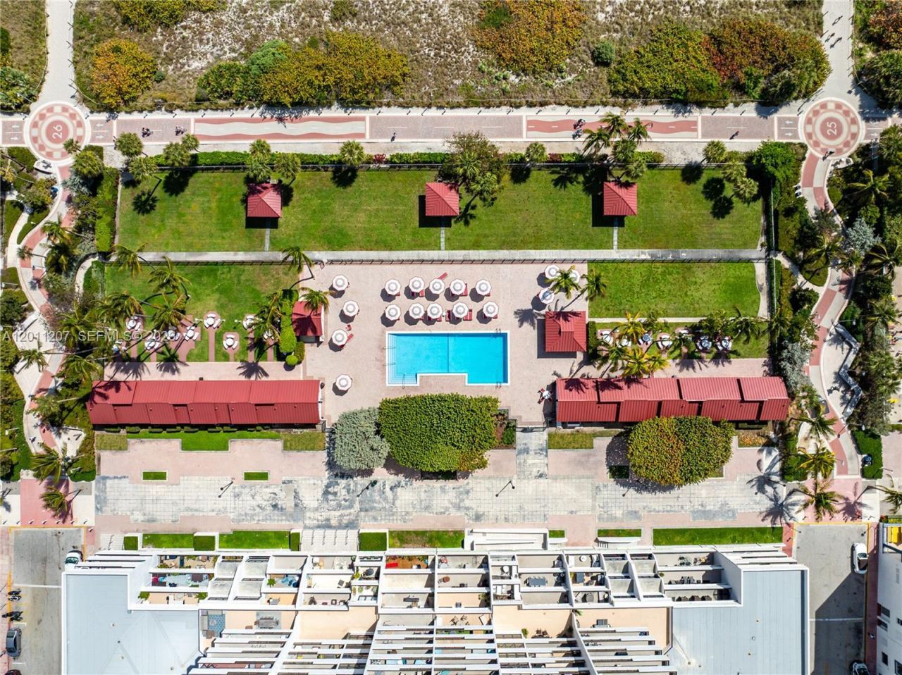 2555 Collins Ave, Unit 2014, Miami Beach, FL 33140 Photo