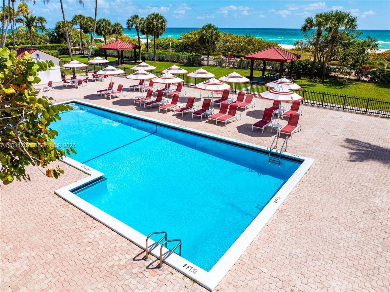 2555 Collins Ave, Unit 2014, Miami Beach, FL 33140 Photo