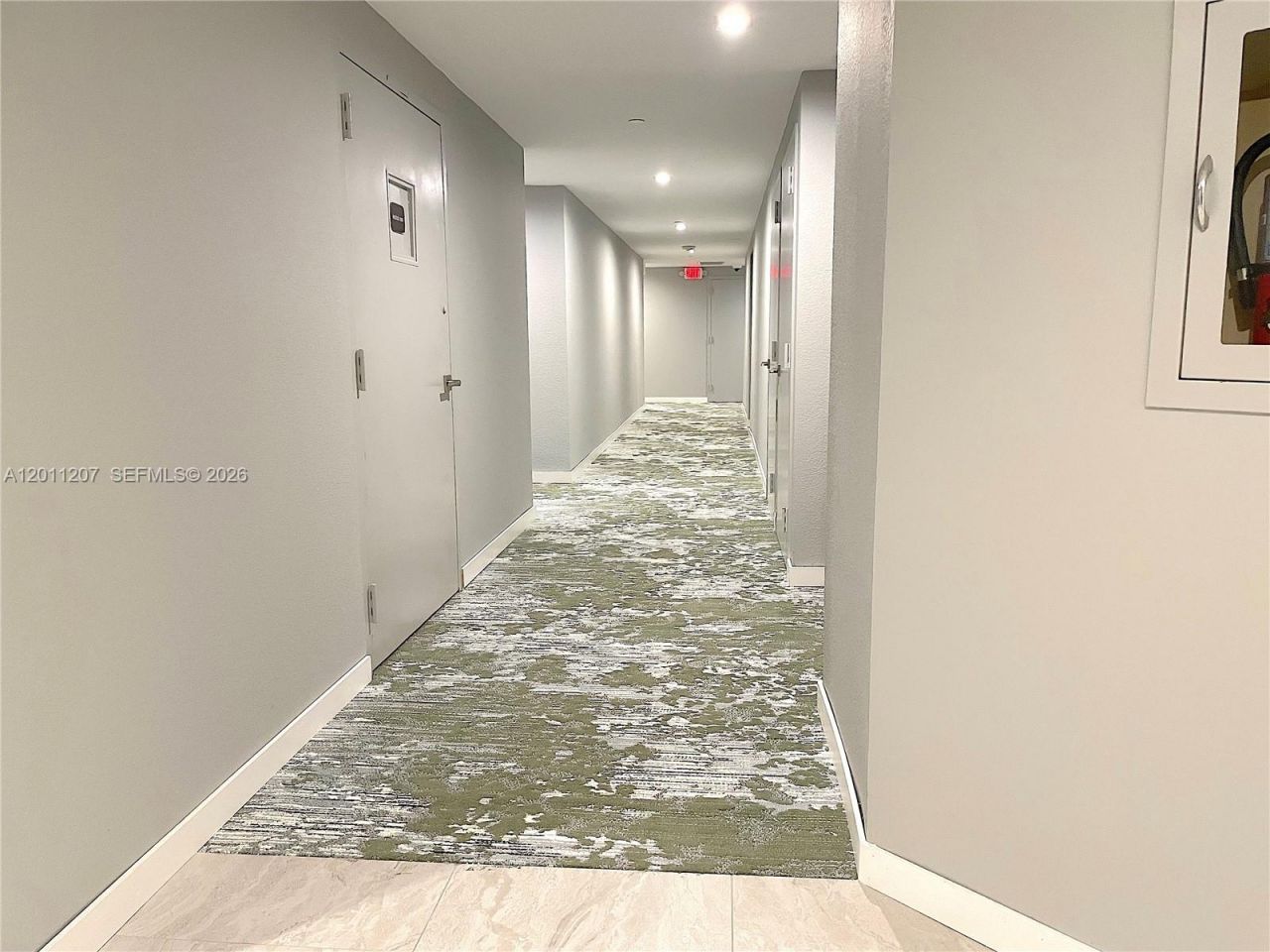2555 Collins Ave, Unit 2014, Miami Beach, FL 33140 Photo