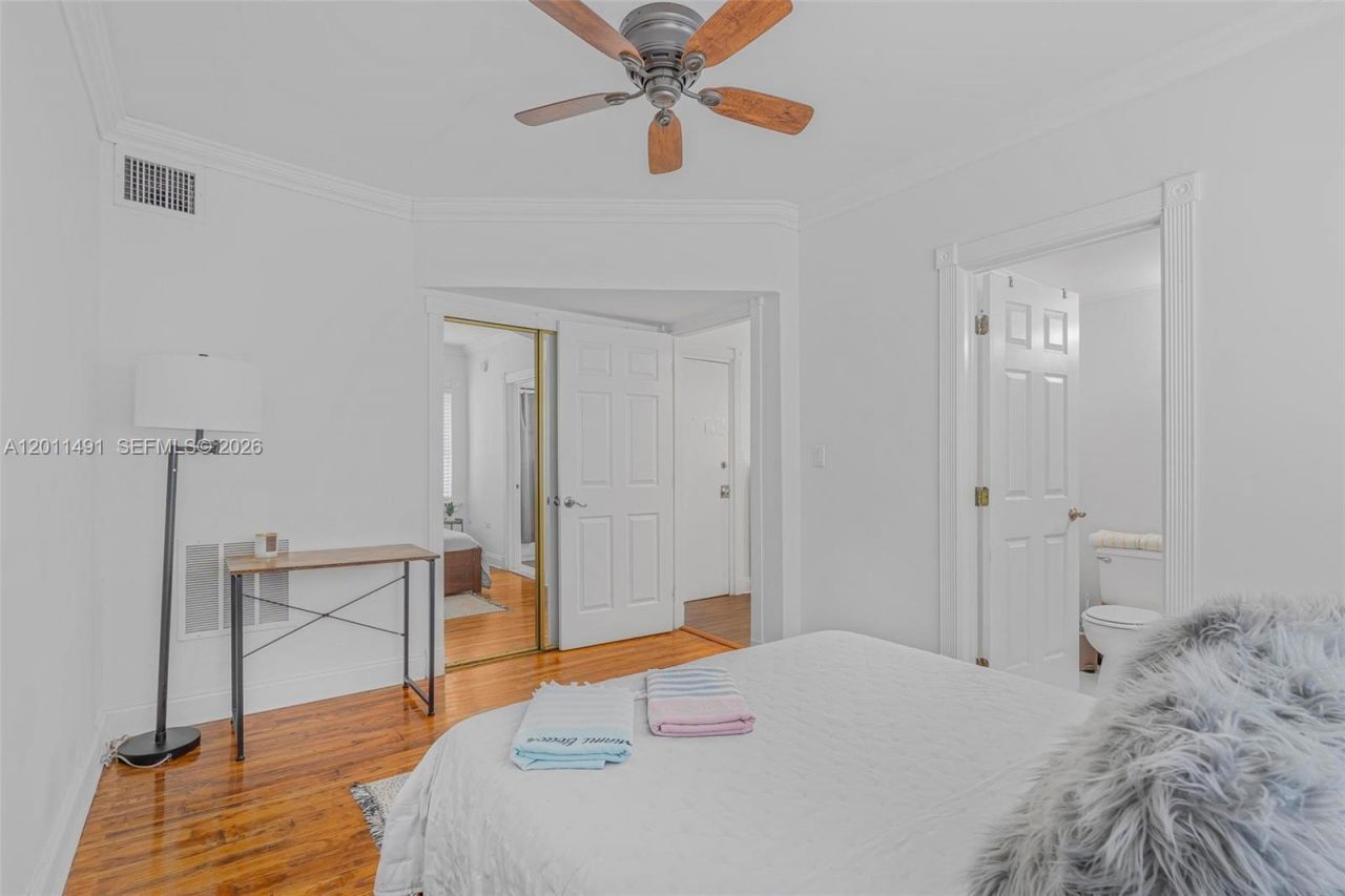 1555 Pennsylvania Ave, Unit 209, Miami Beach, FL 33139 Photo