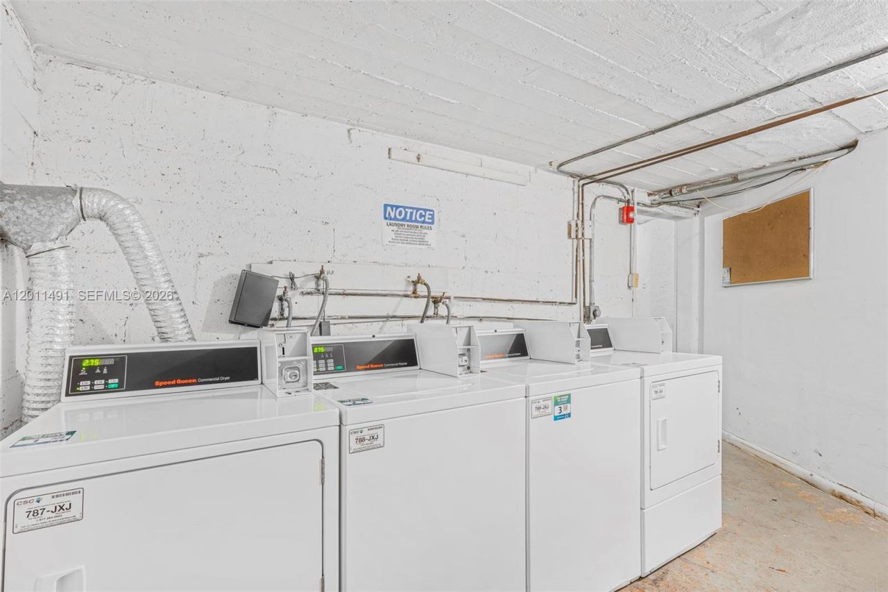 1555 Pennsylvania Ave, Unit 209, Miami Beach, FL 33139 Photo