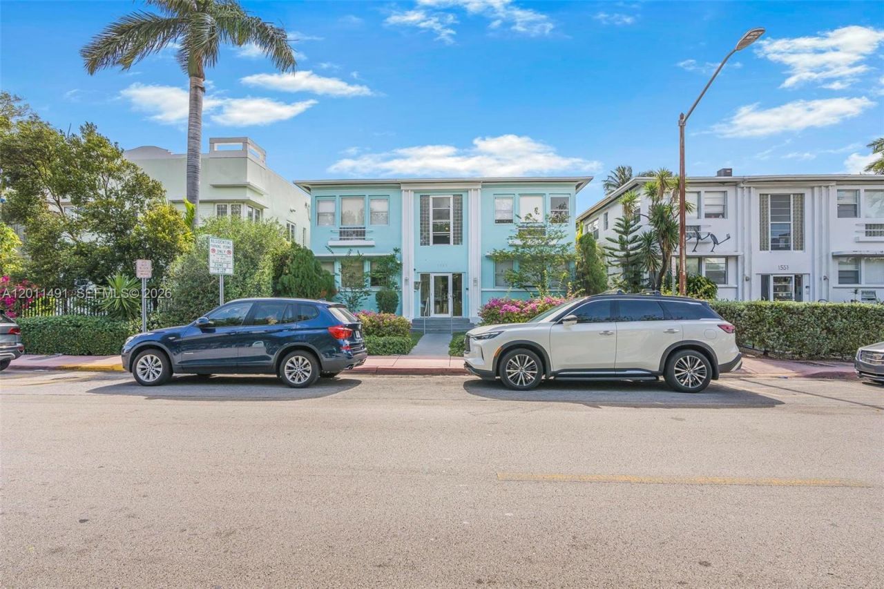 1555 Pennsylvania Ave, Unit 209, Miami Beach, FL 33139 Photo