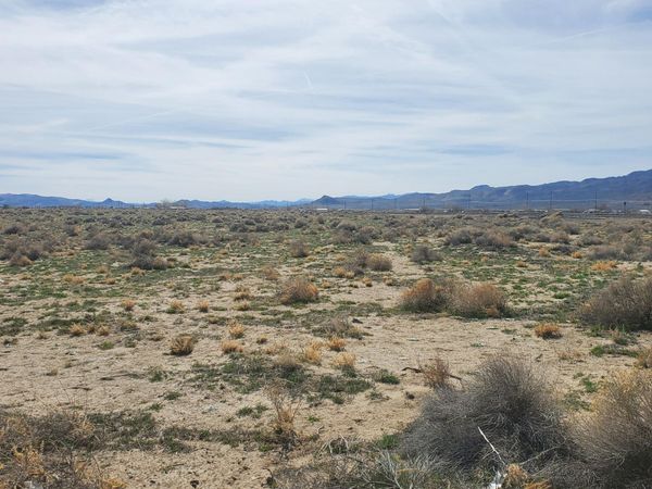 1795 E Spruce Avenue, Silver Springs, NV 89429