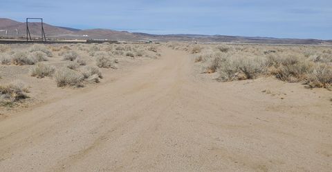 1795 E Spruce Avenue, Silver Springs, NV 89429 Photo