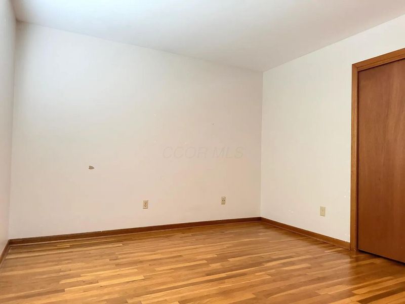 4979 Godown Road , Unit 4981, Columbus, OH 43220 Photo 10