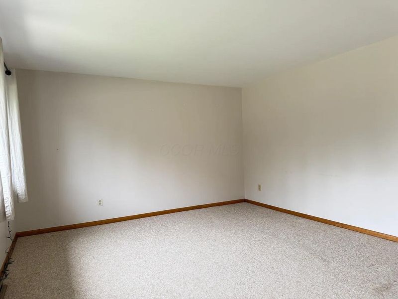 4979 Godown Road , Unit 4981, Columbus, OH 43220 Photo 3